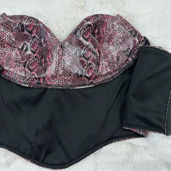 NWT Pretty Little Thing Hot Pink Snake Print Bandeau Top - Picture 9 of 10